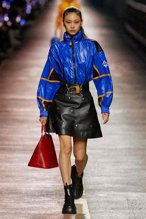 louis vuitton pre fall 2023.